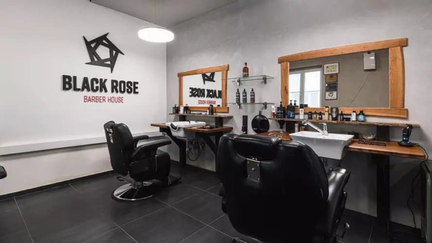BlackRoseBarberHouse Slavkov u Brna - Gallery Image 1