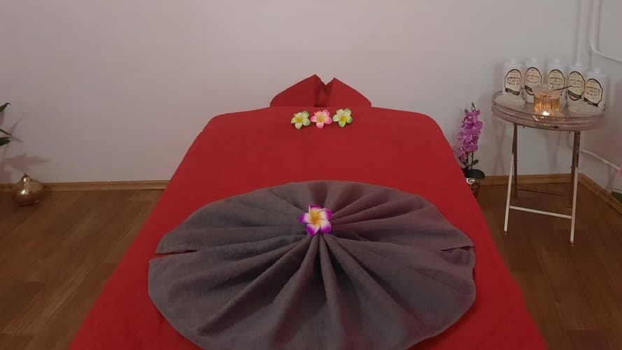 Indonesia Bali massage - Gallery Image 1