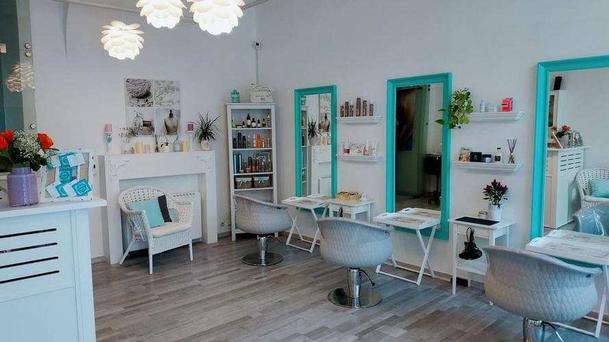 Juliet Hair Salon - Gallery Image 1