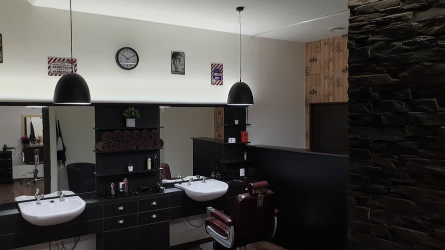 Pánské holičství Barberini - Gallery Image 1