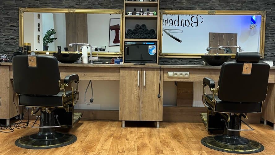Raya Barber - Gallery Image 1