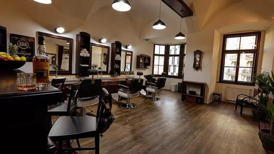 Royal Bastards Barbershop - Gallery Image 1