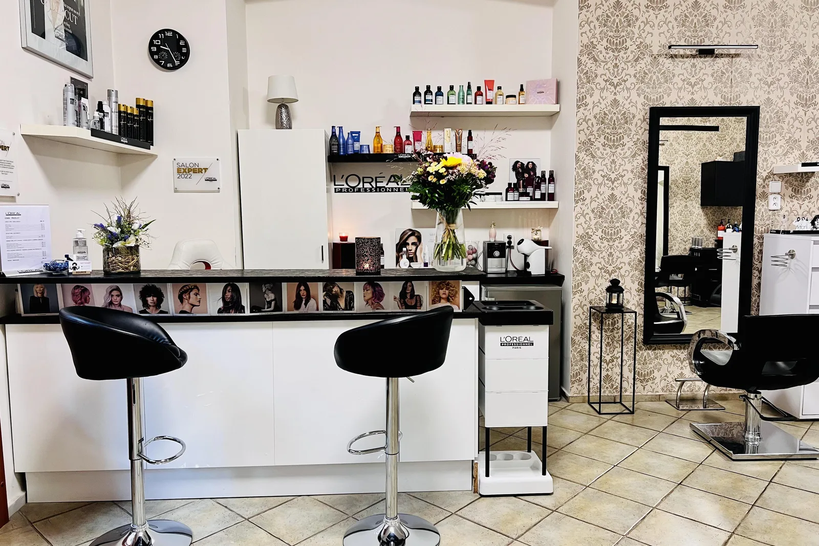 Kadeřnické studio Hair Therapy – interiér salonu