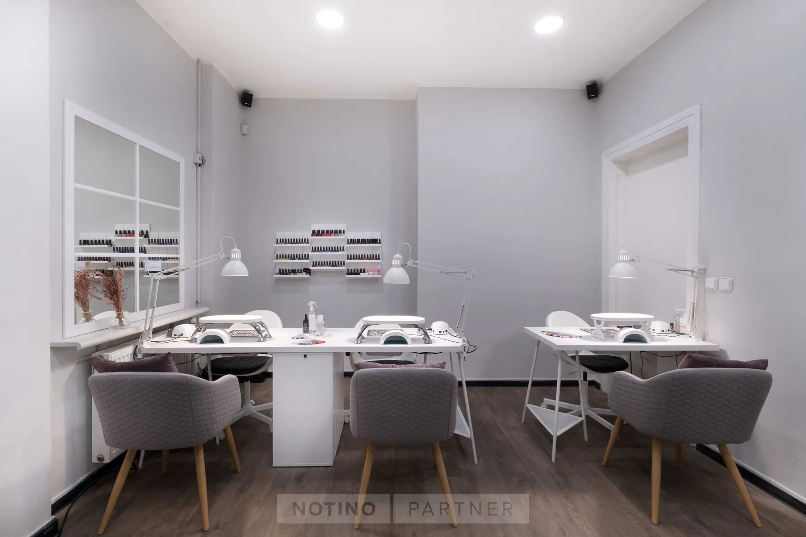 BARVA Beauty | Salon krasy Brno – interiér salonu