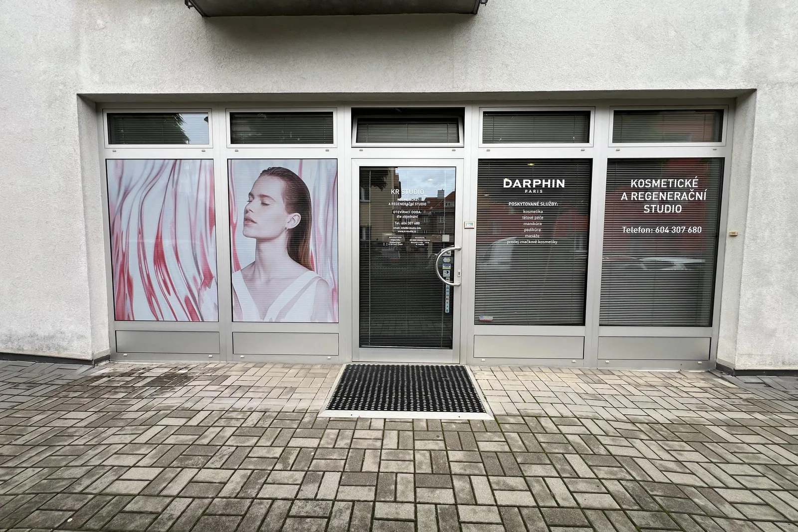kr studio - kosmetické a regenerační centrum – fotografie salonu