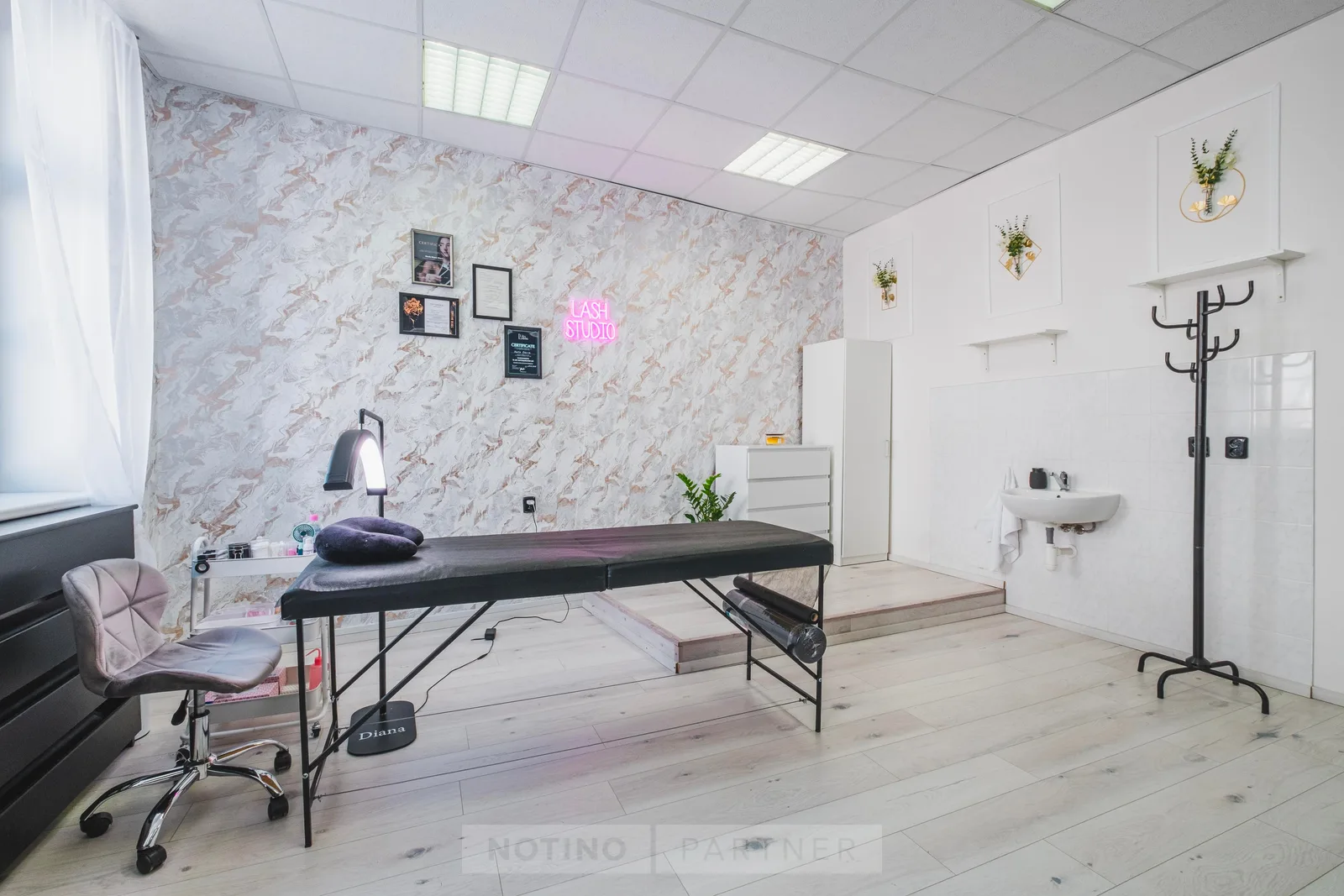Lash Studio – interiér salonu