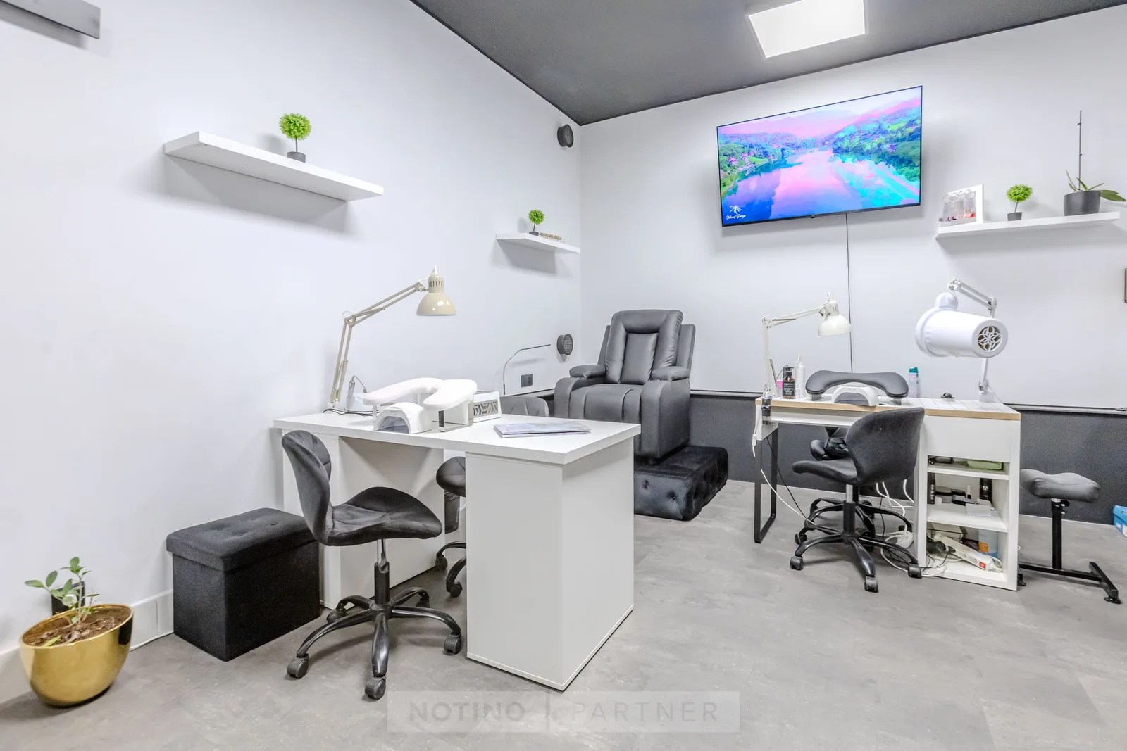 Nehty Kriss Nails – interiér salonu