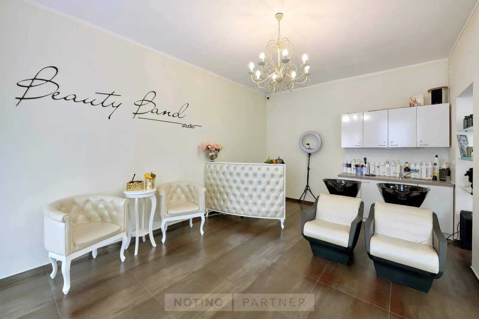 Beauty Band Studio – interiér salonu