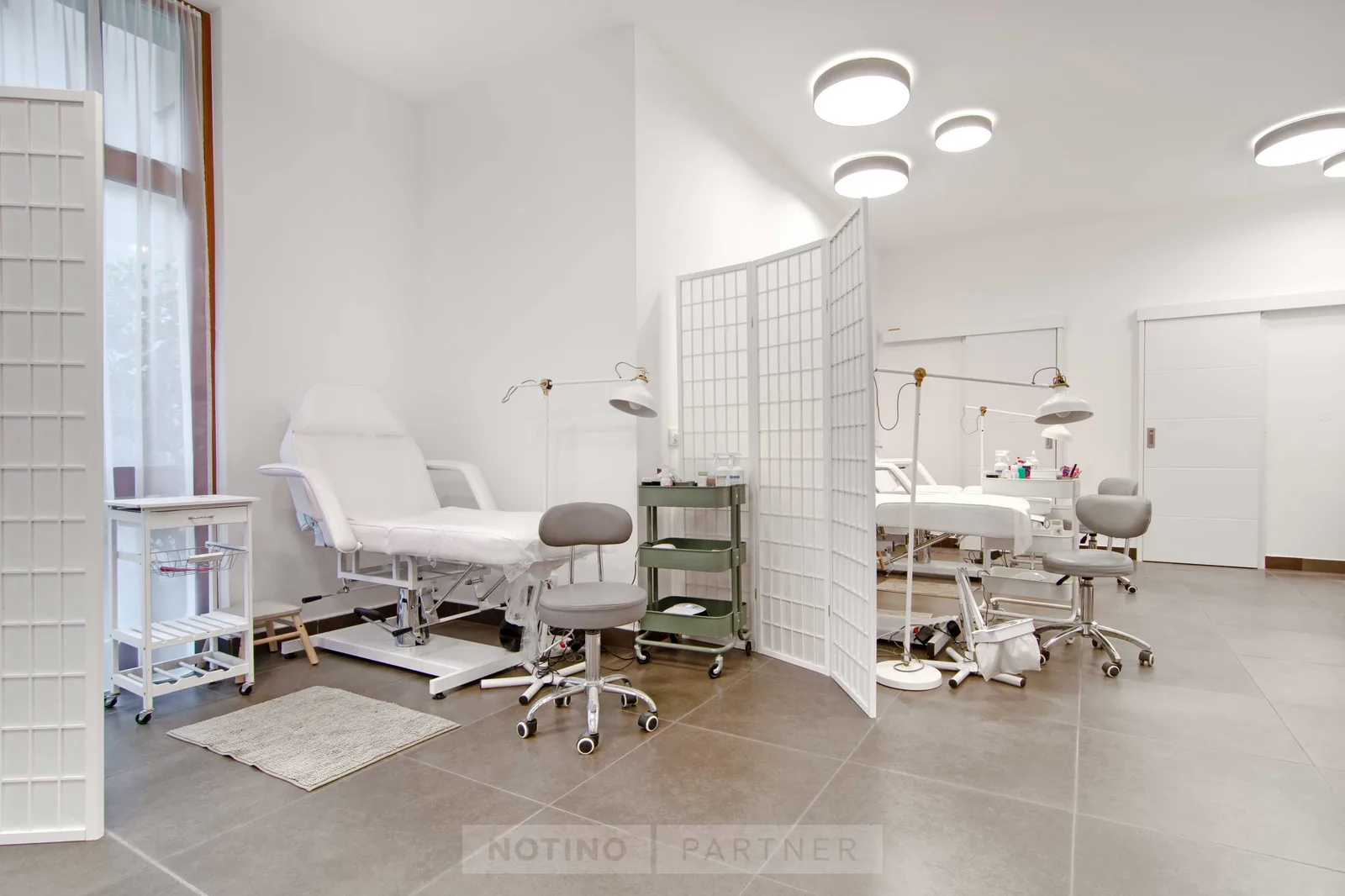 Ambiance Nail Studio – interiér salonu
