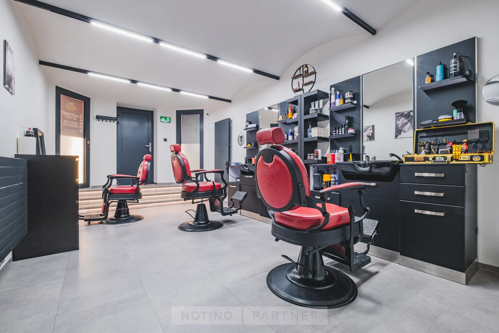 Gypsy Barber Collective – interiér salonu