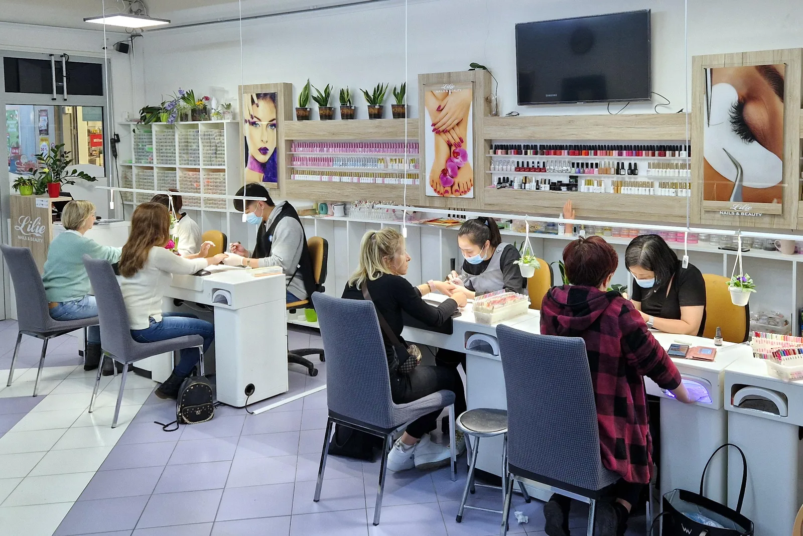 Salon Lilie – Nails & Beauty – interiér salonu
