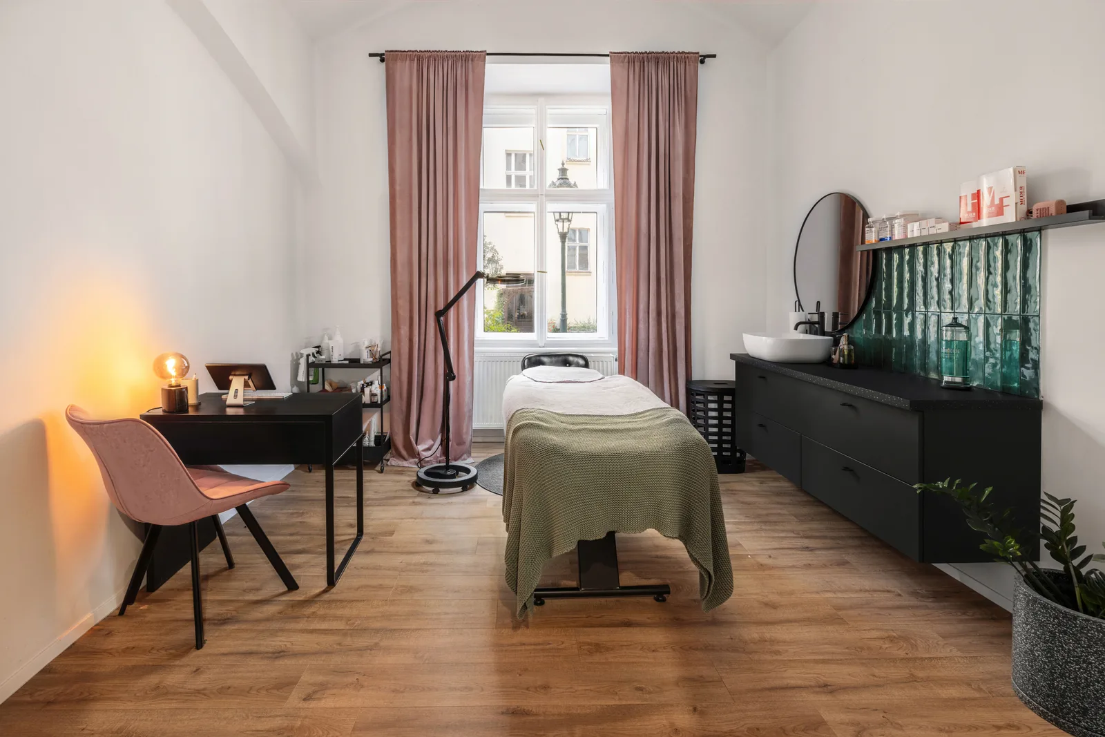 SKIN SPOT – interiér salonu