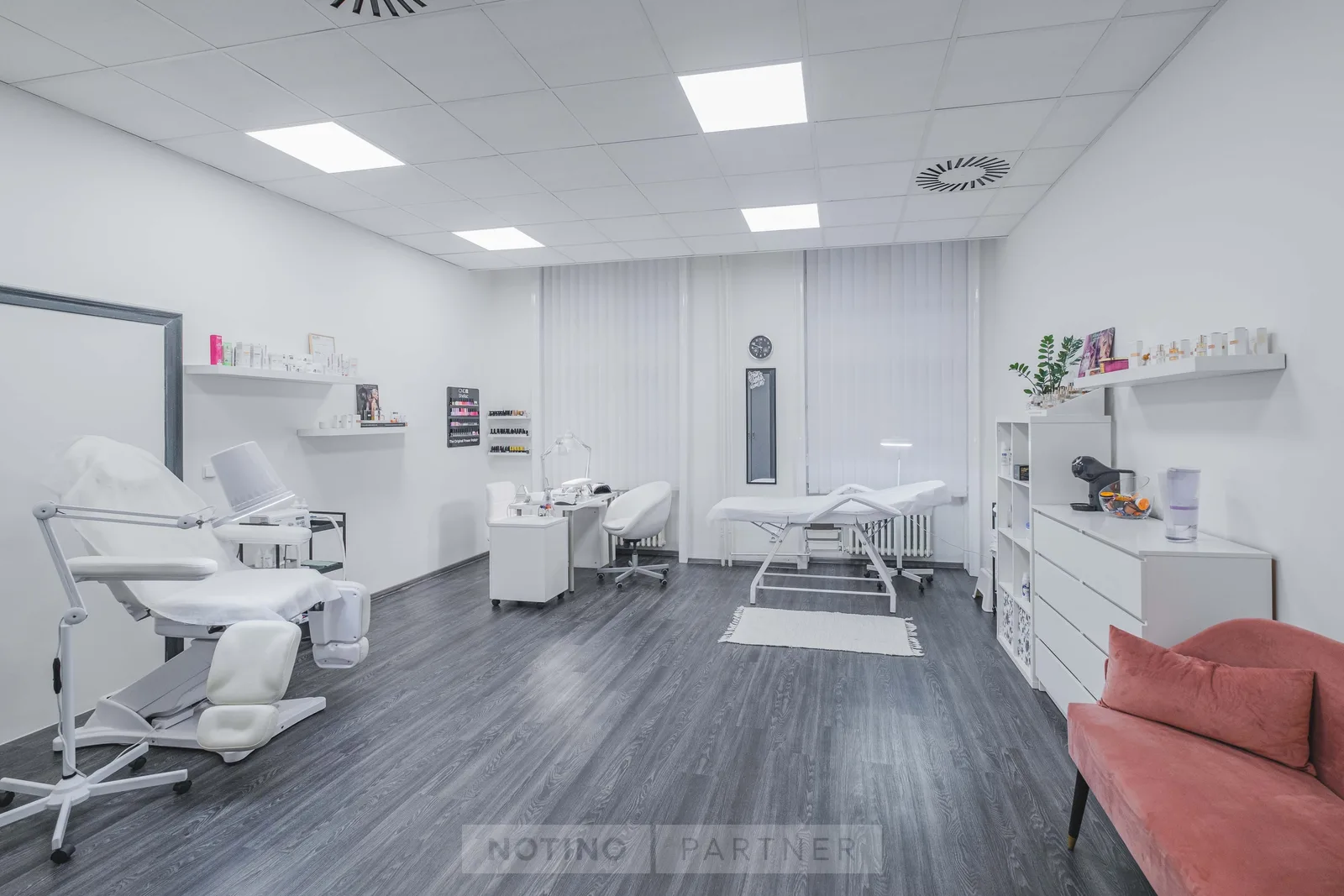 Gloss studio Brno – interiér salonu