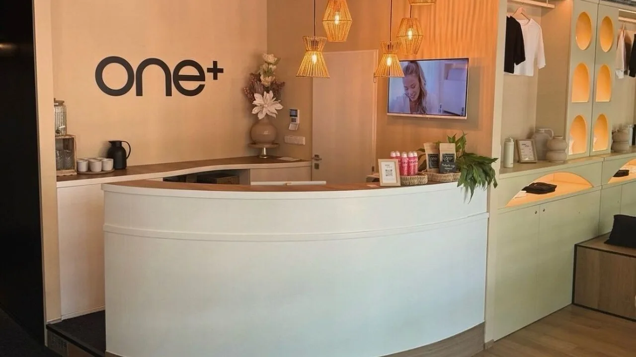one+ studio Brno – interiér salonu