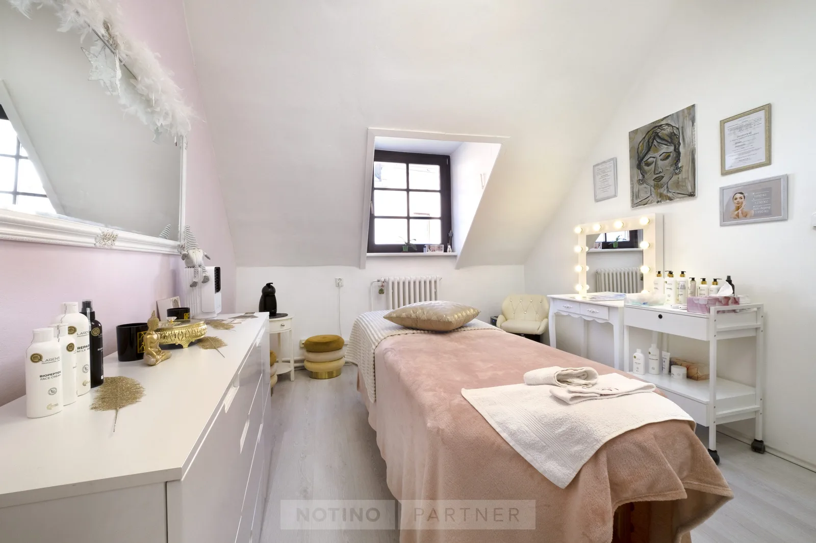 Salon Pánász – interiér salonu