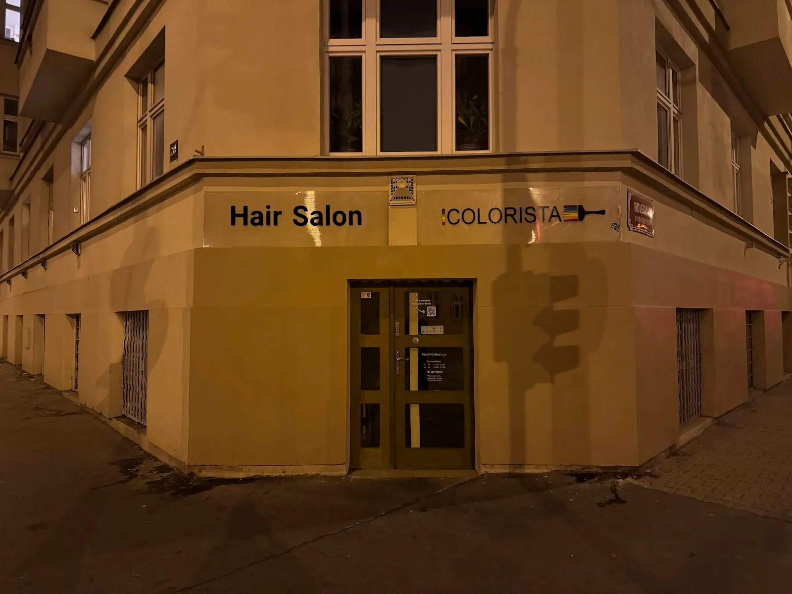 Salon Colorista by Martin Praha – fotografie salonu