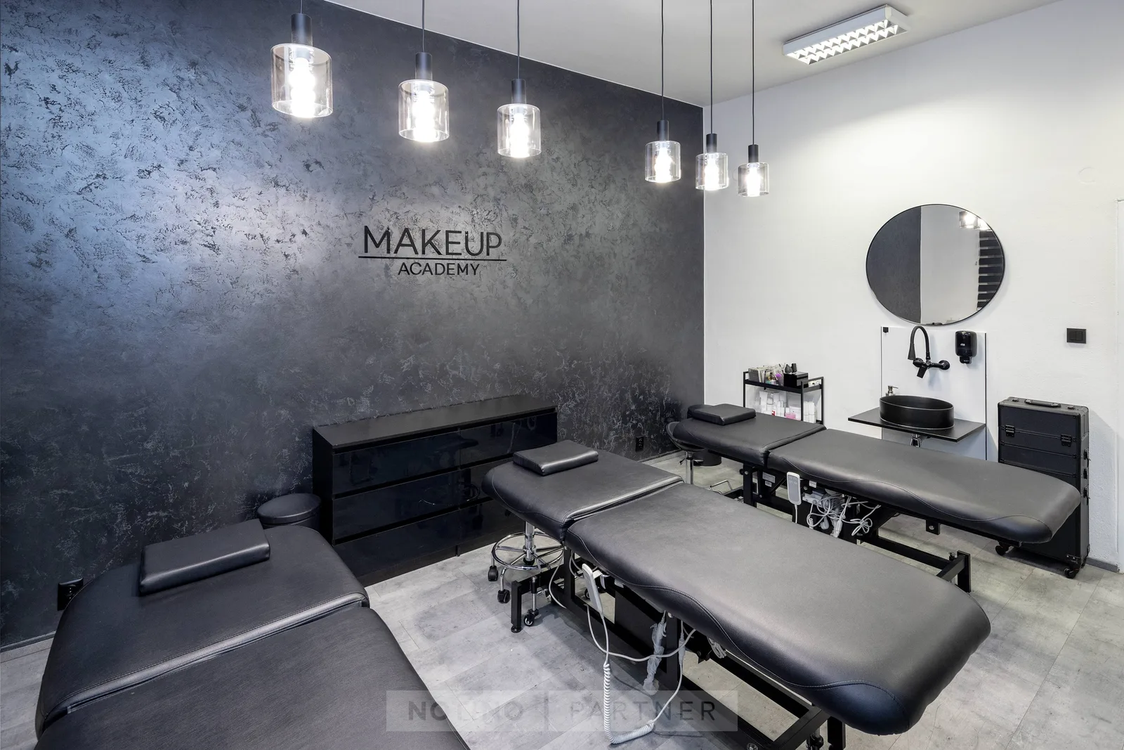 Make-Up Academy – interiér salonu
