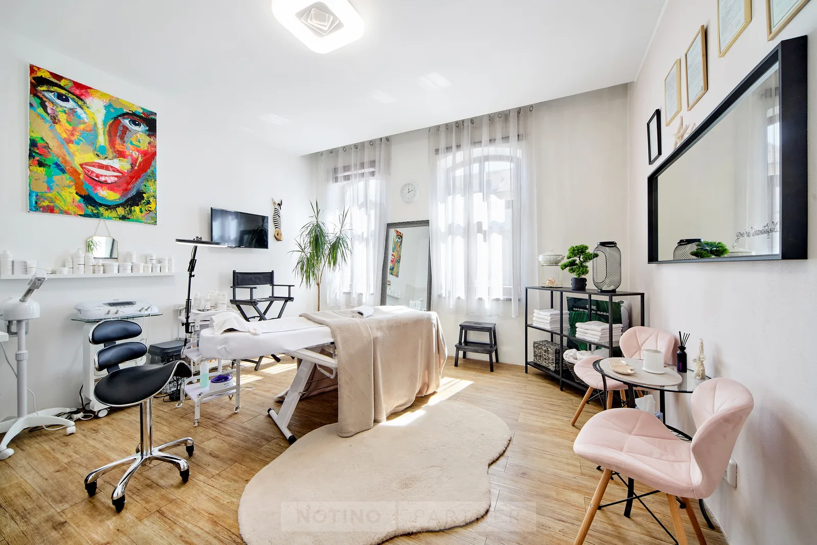 Salone - kosmetika Andrea Pařízková – interiér salonu