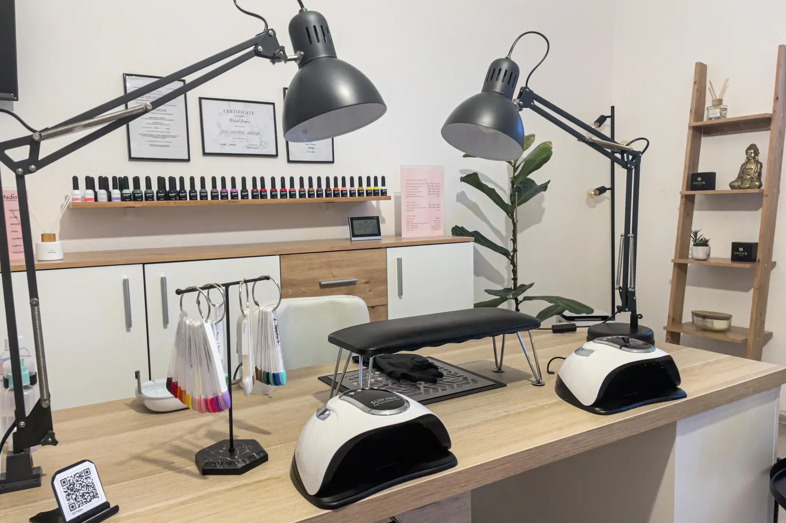 EDIT studio – interiér salonu