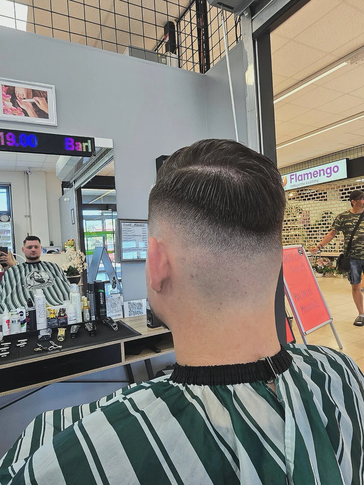 Tomcutt. Barber – ukázka práce