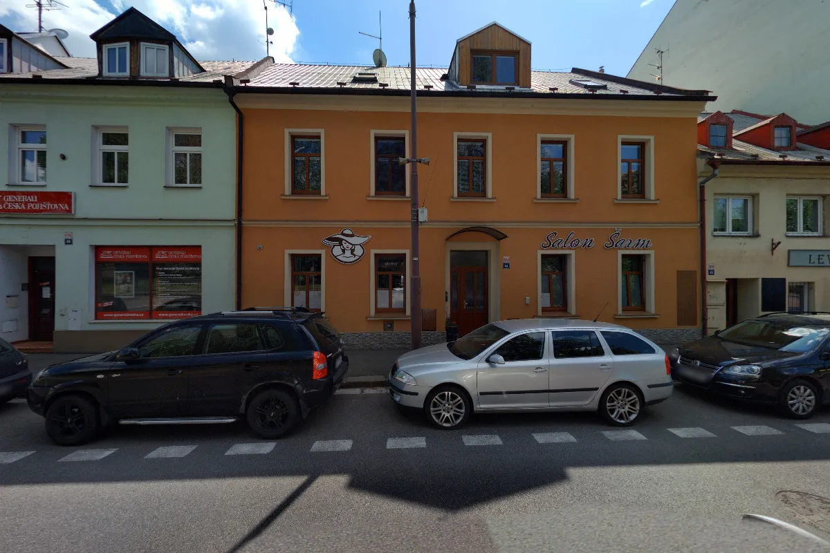 Kadeřnictví Šarm - Kosmetika, Pedikúra – fotografie salonu