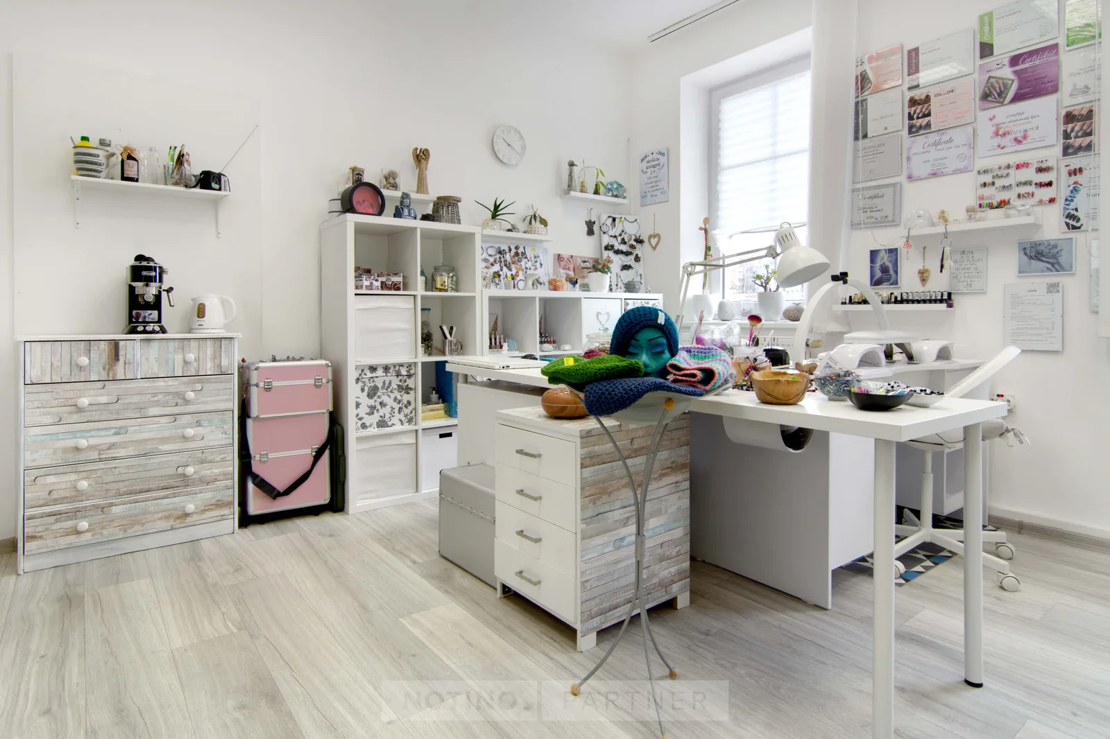 DANKO – manikúra a nehtový design – interiér salonu