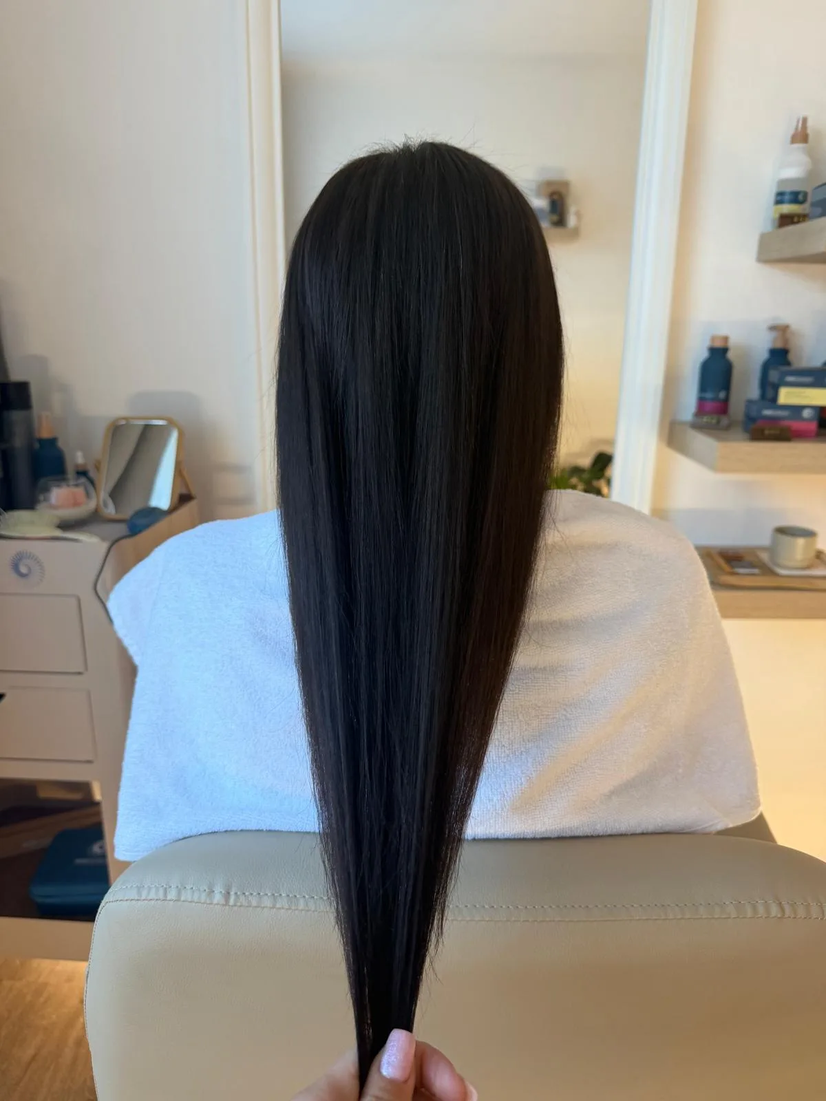 Reconstruct → SOS pro silně poškozené vlasy – ukázka práce, Head Spa Pardubice