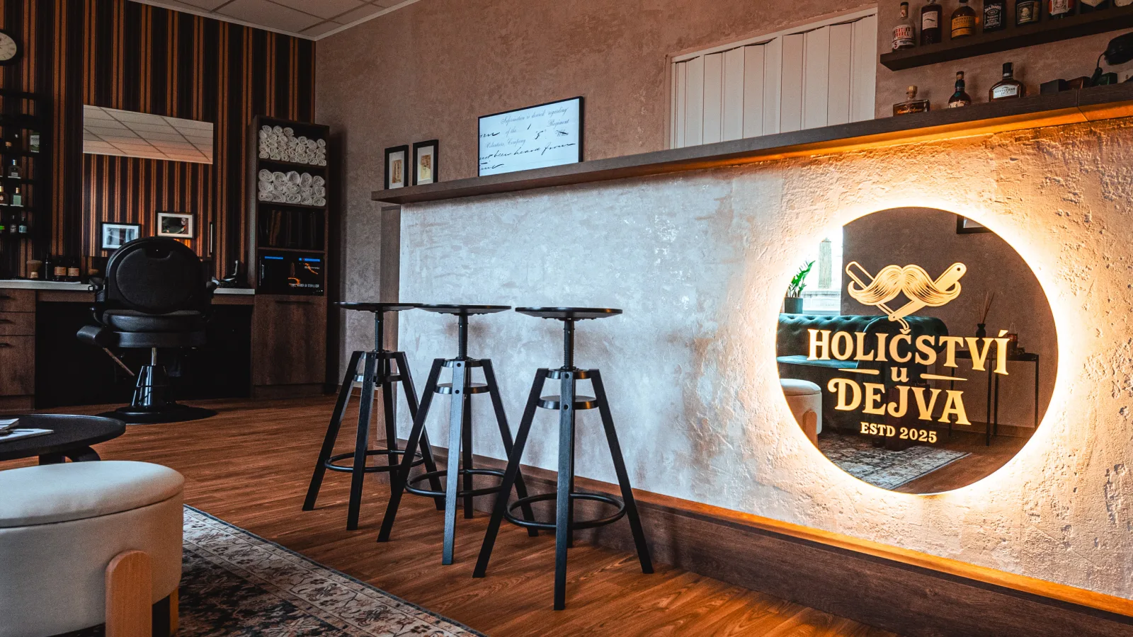 Holičství u Dejva – interiér salonu