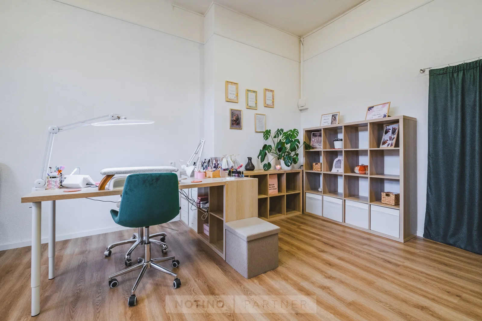 ManiKate Nail Studio – interiér salonu