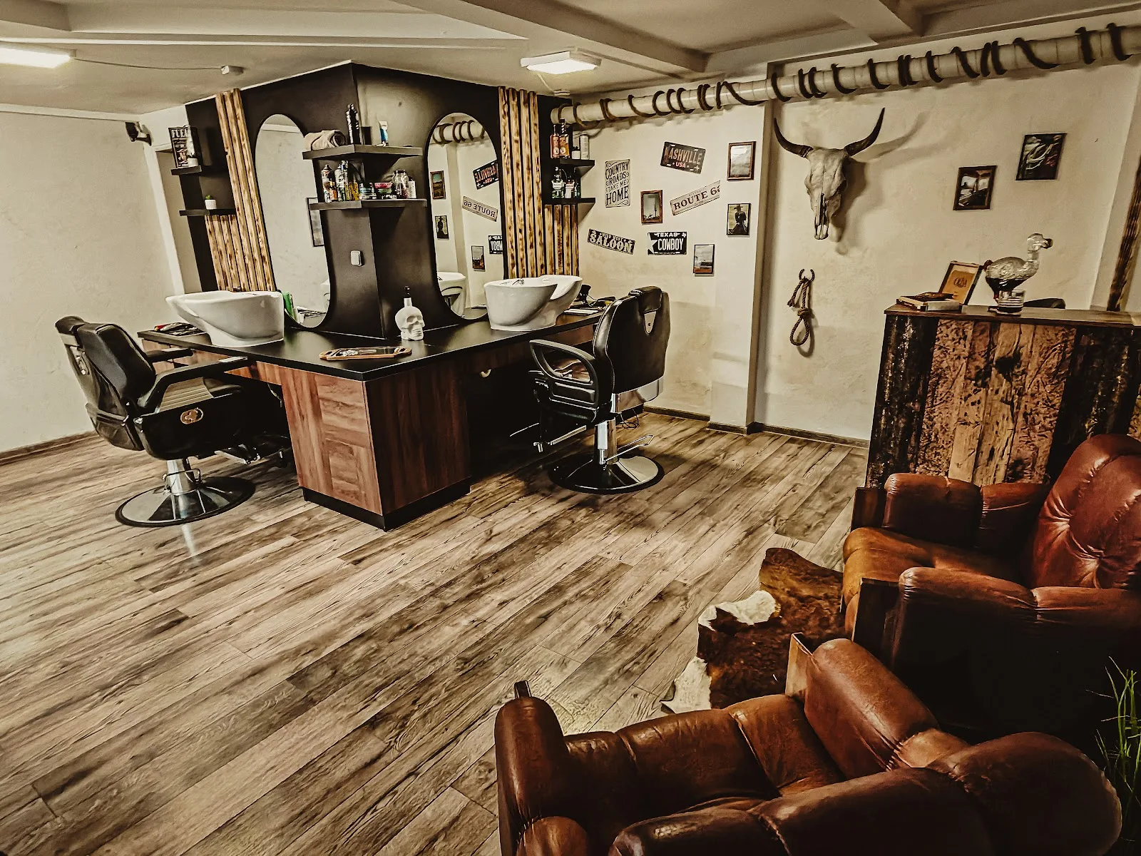 Thomas Franz Barbershop Uherský Brod – interiér salonu