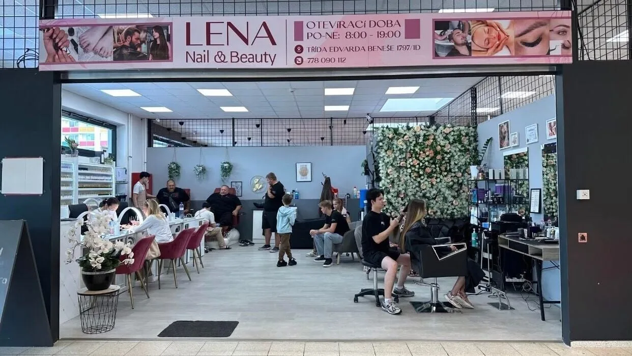 Lena Nails & Beauty – interiér salonu