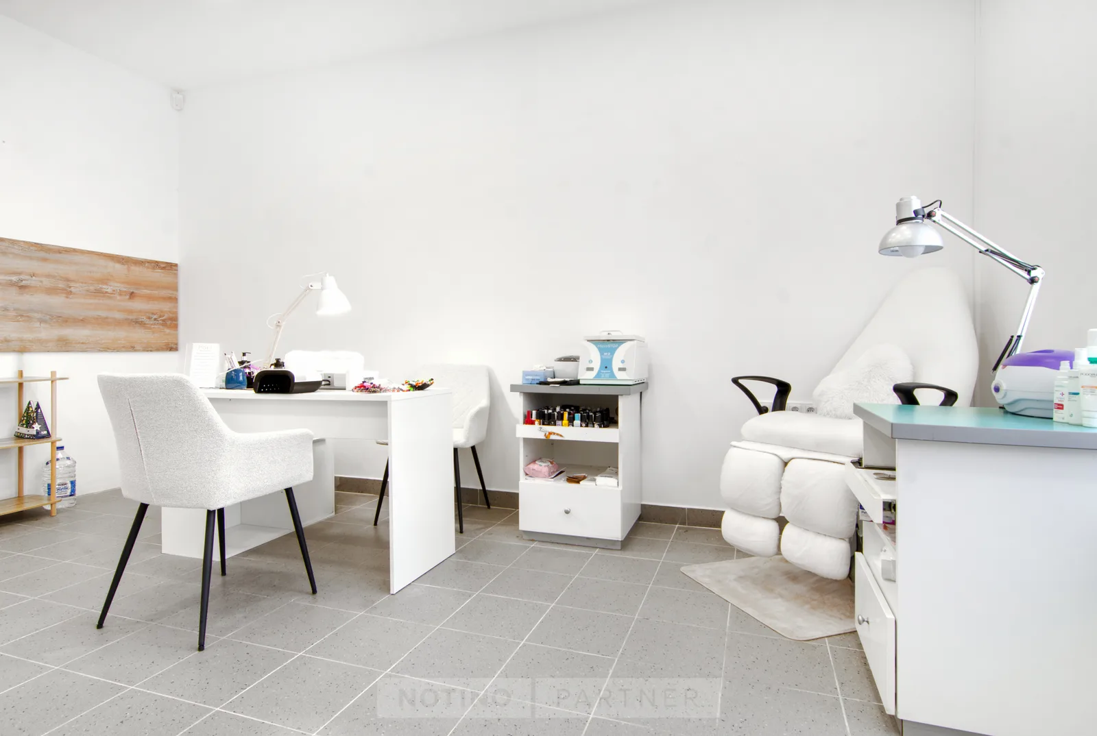 AV Nails studio – interiér salonu