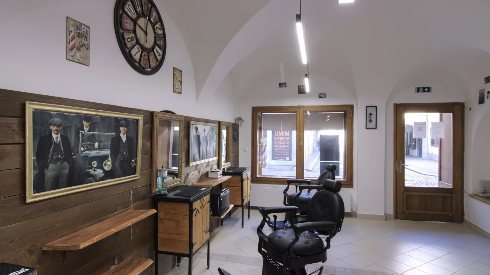 Tom´s Barber Shop – interiér salonu