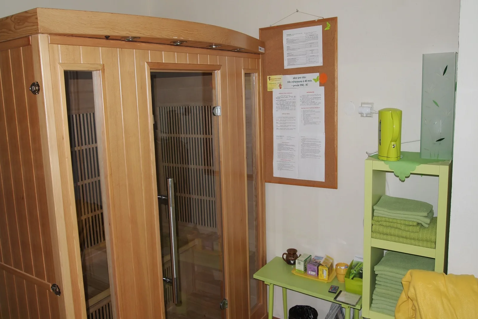 Jitrocel rehabilitační centrum s.r.o. – interiér salonu
