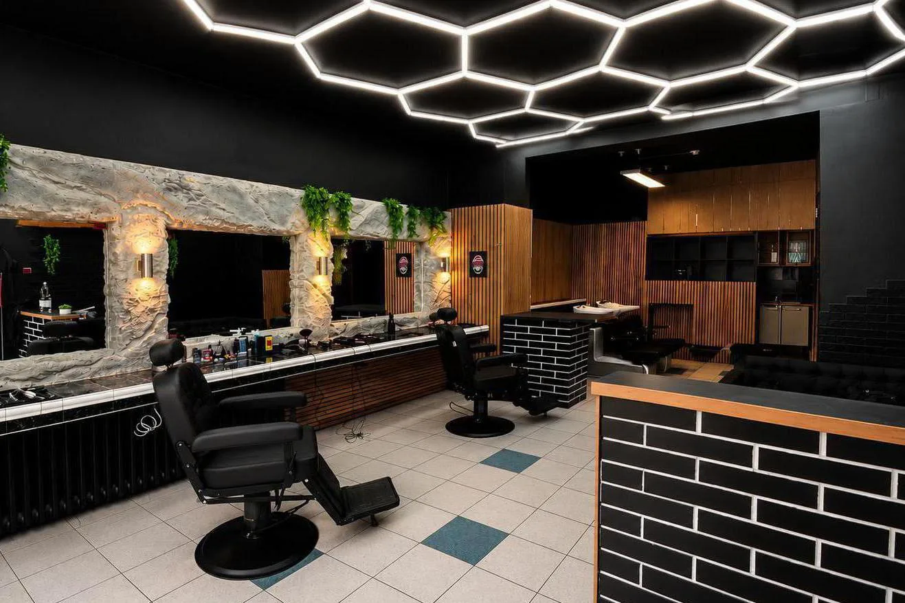D&P Barbershop – interiér salonu