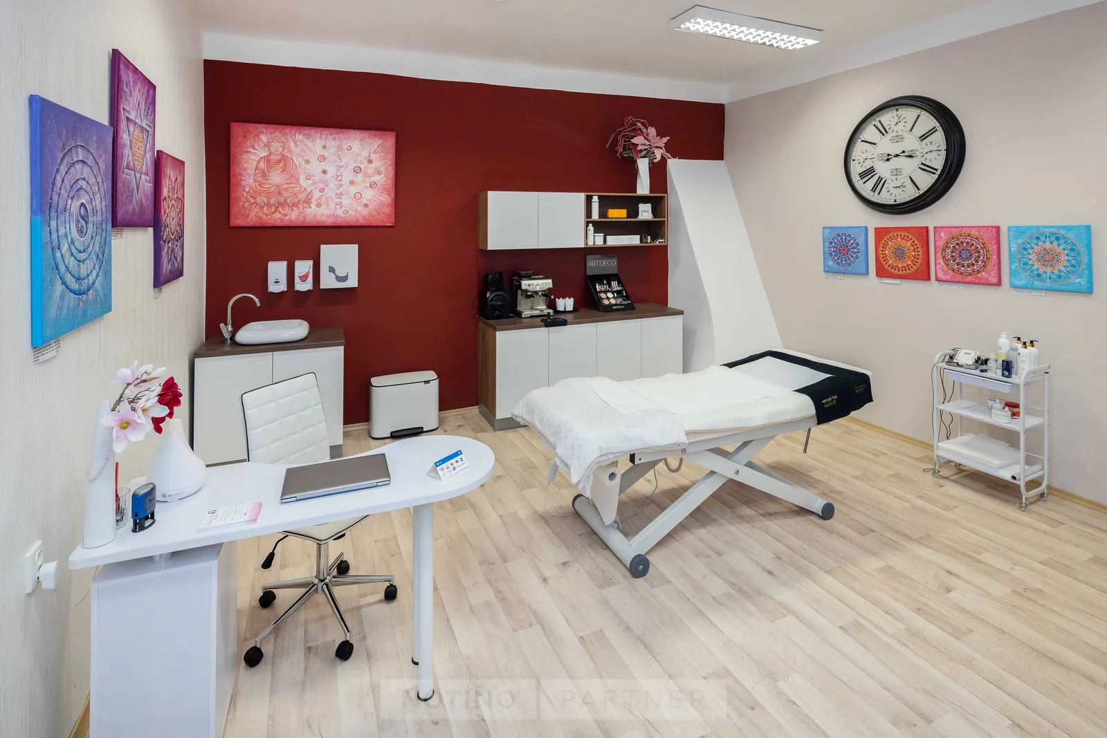 Salón Krásné tělo Petry Odstrčilové – interiér salonu