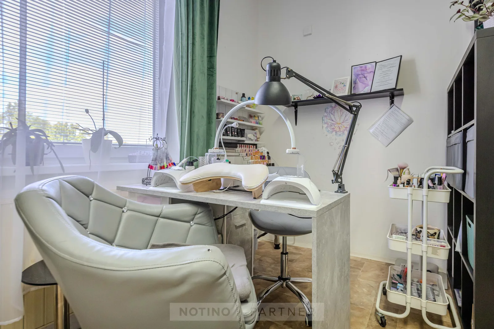 Nehtové studio Lajla Pechová – interiér salonu