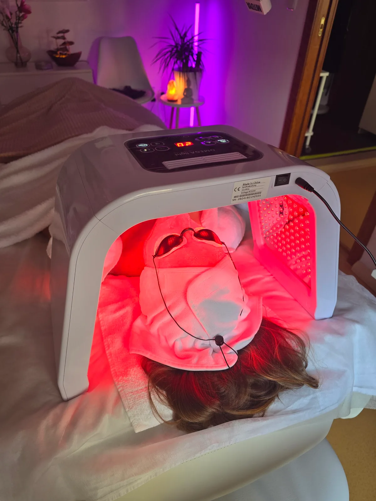 Top antiaging Epigenetic Uš,radio,elektroporace – ukázka práce, AM studio-Alžběta Marinov
