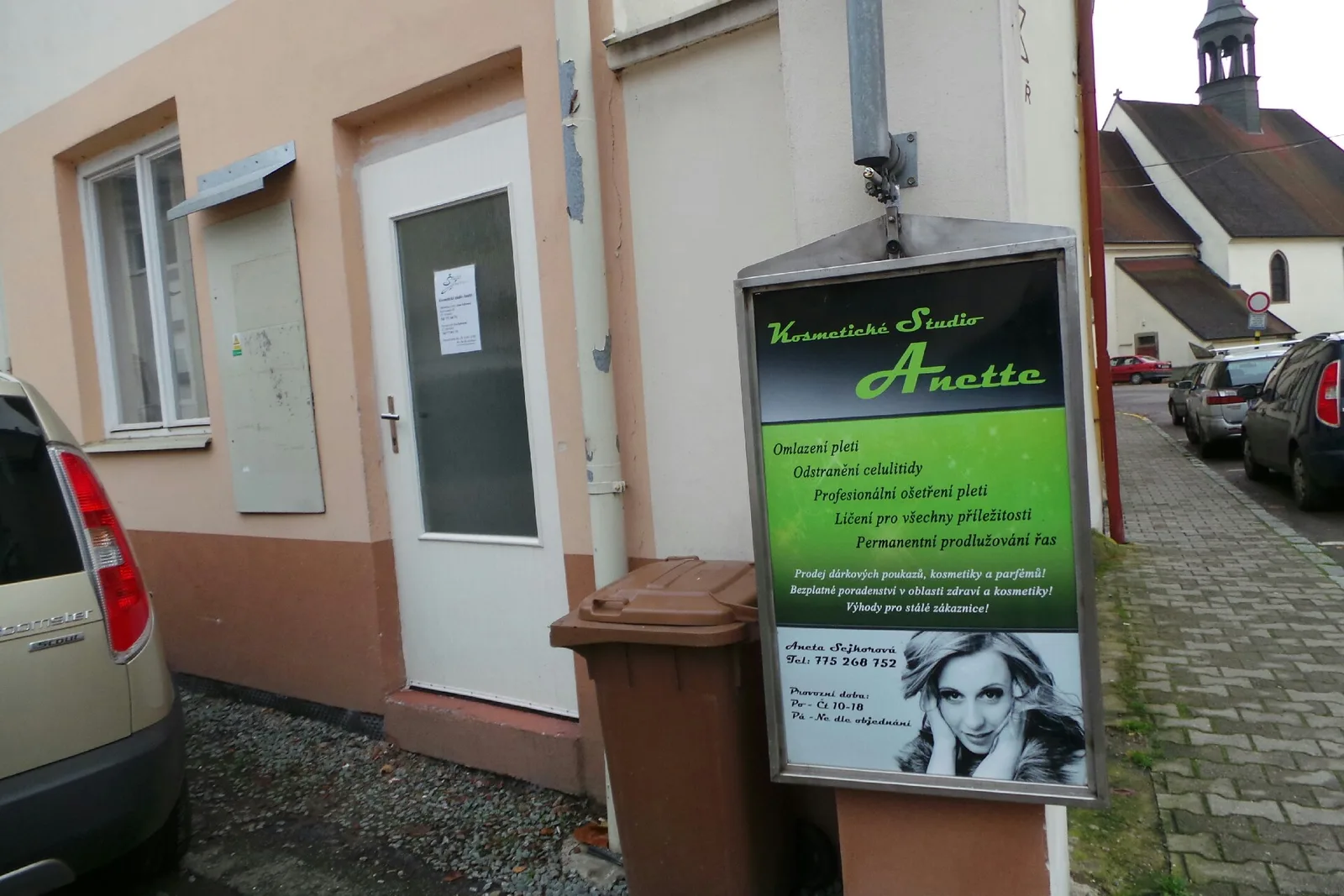 MeziDechem – fotografie salonu