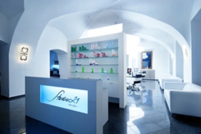 Studio 21, s.r.o. – interiér salonu
