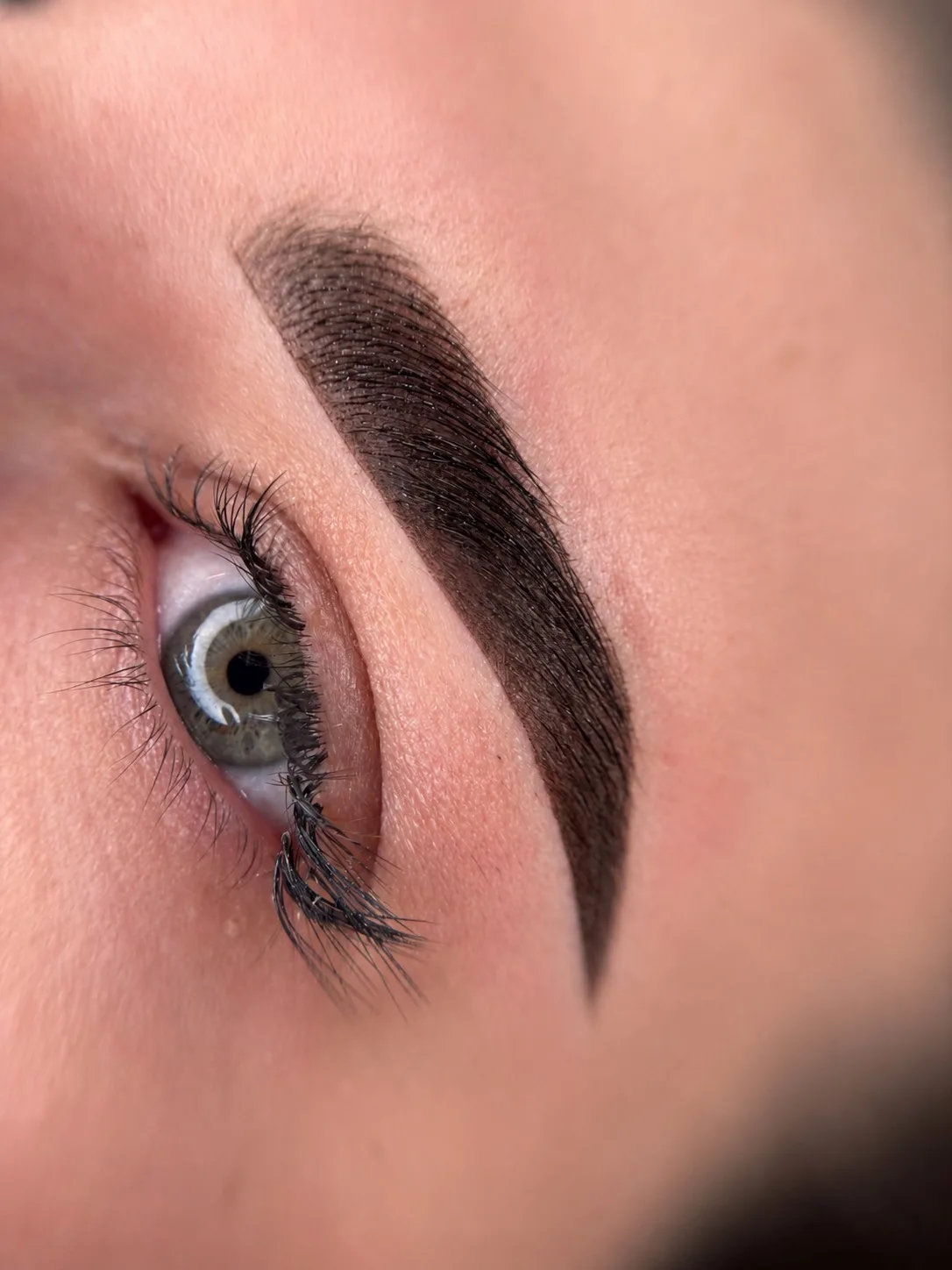 Powder brows (pudrové obočí) – ukázka práce, salon YuliAnna