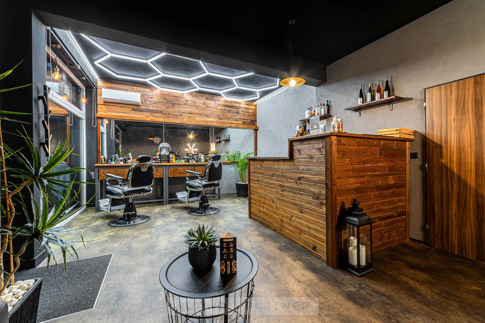 Tibcons Barber shop – interiér salonu