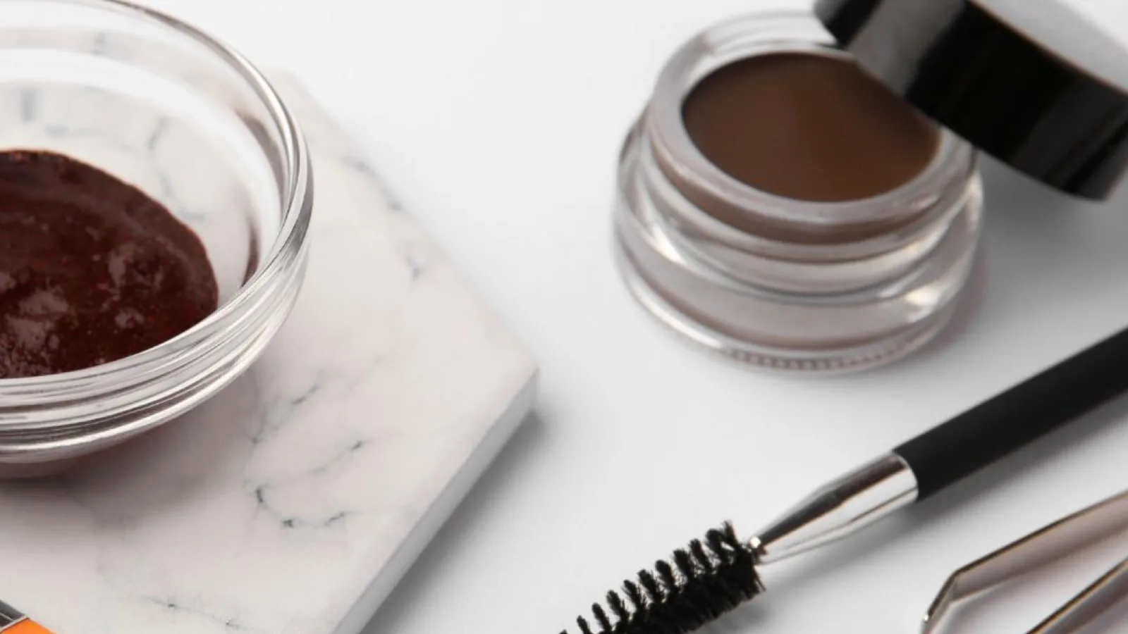Studio 18 - Brow & Lash Studio – fotografie salonu