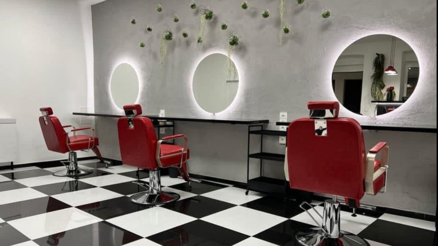 Adele's Barber Shop - Gallery Image 1