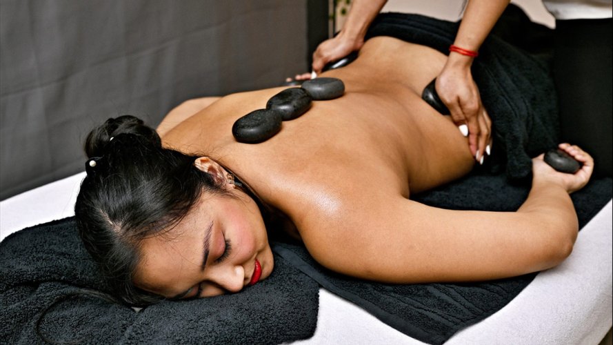 Bonsai Thajké Masáže || Bonsai Thai Massage - Gallery Image 1