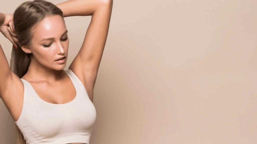 Chlupatý jelen - Karlín - Gallery Image 1