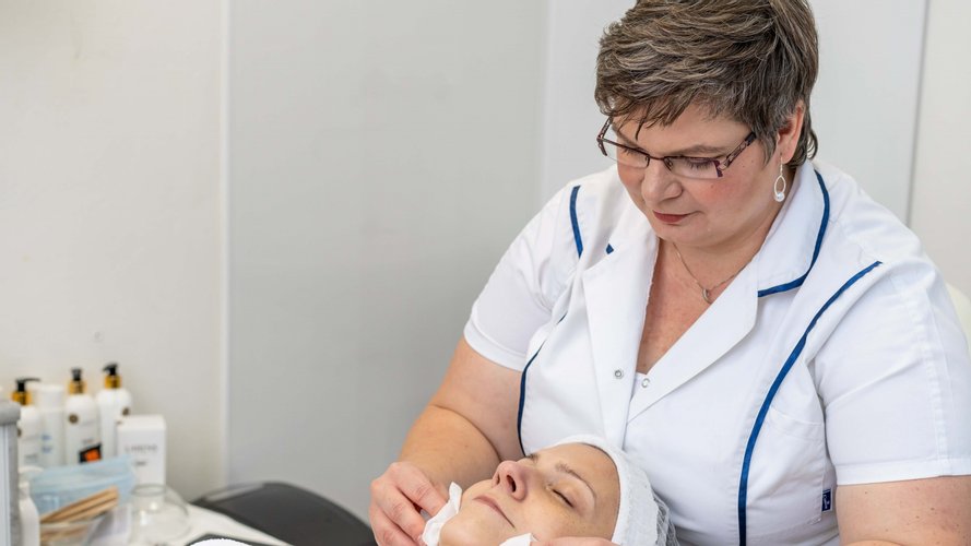 Hýčkaná přírodou - Magdalena Michlová - kosmetické služby