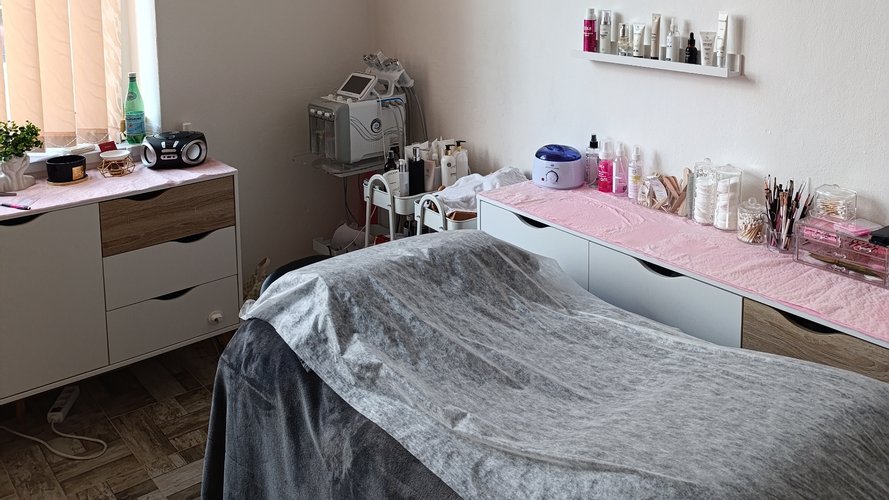 Jana Dvořáková - Kosmetika & maderoterapie Havlíčkův Brod - Gallery Image 1