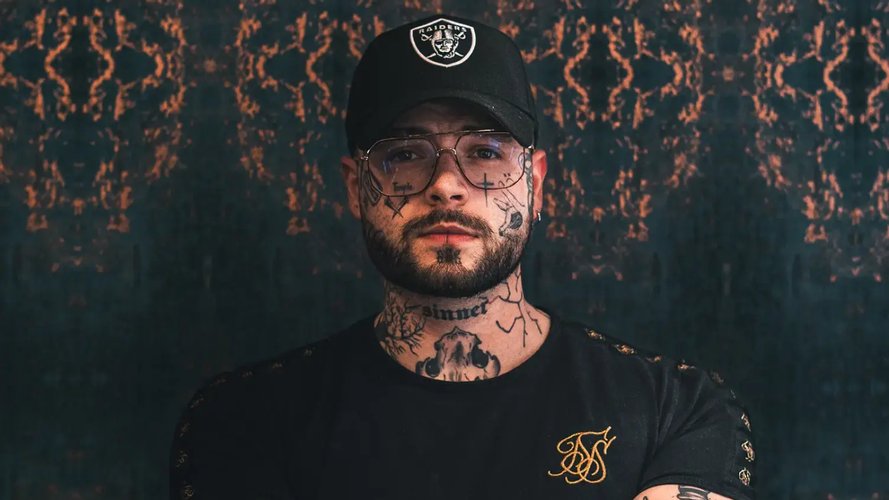 Jefrey barber - Gallery Image 1