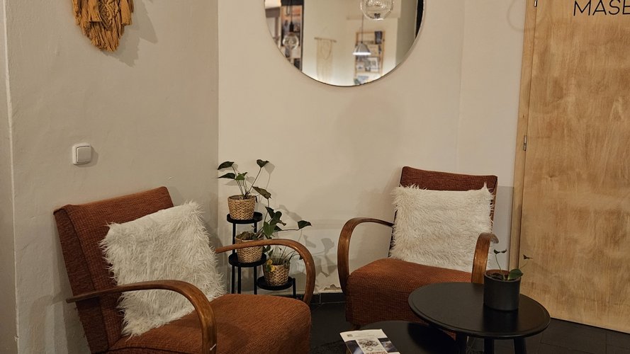 Liza.masaz.praha - Gallery Image 1